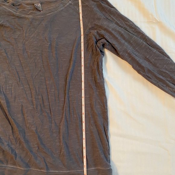 Alternative Apparel Shirt - Picture 5 of 7